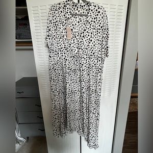 Amazon Black and White Teacher dress